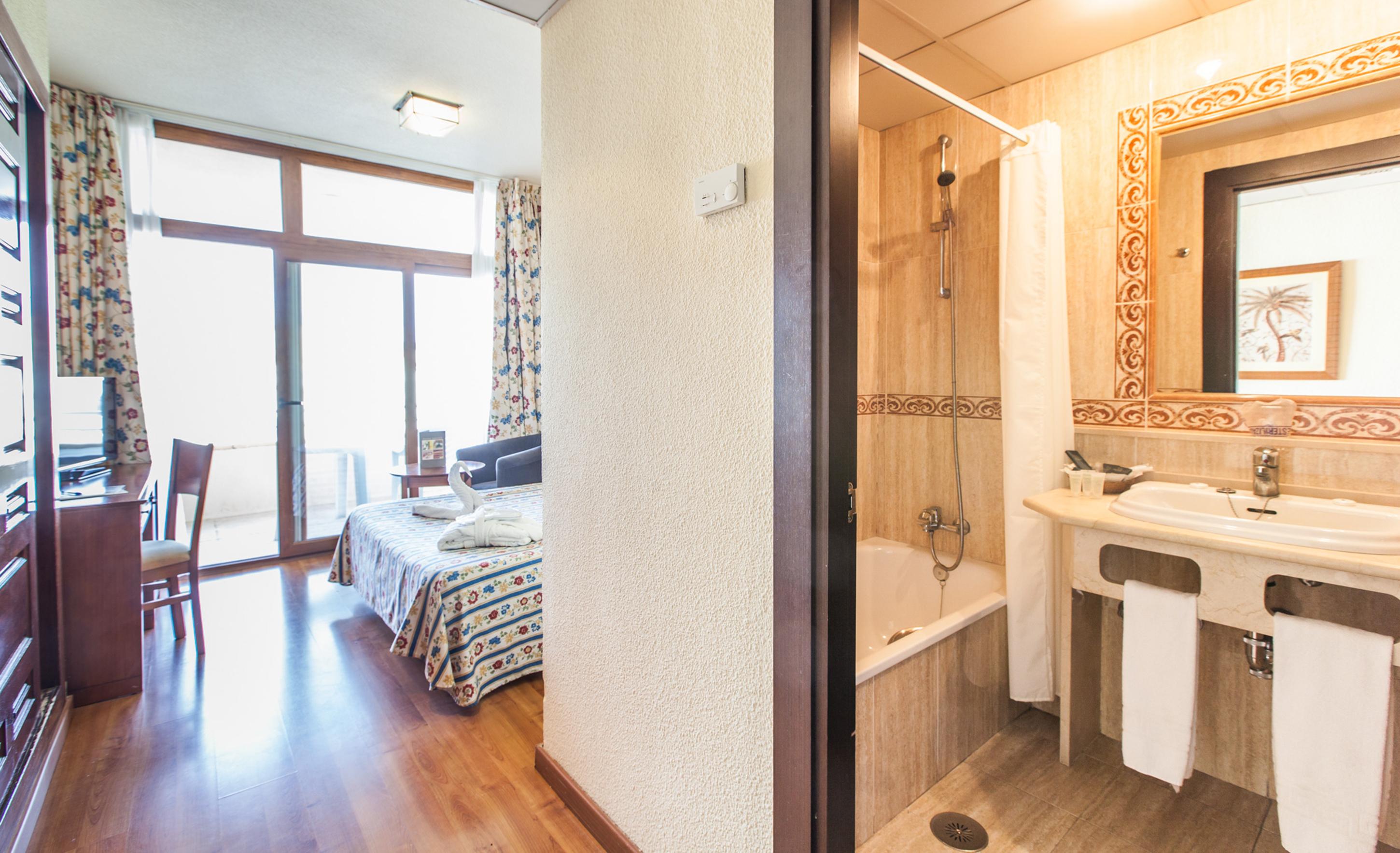 Bluesea Gran Cervantes ตอร์เรโมลิโนส ภายนอก รูปภาพ