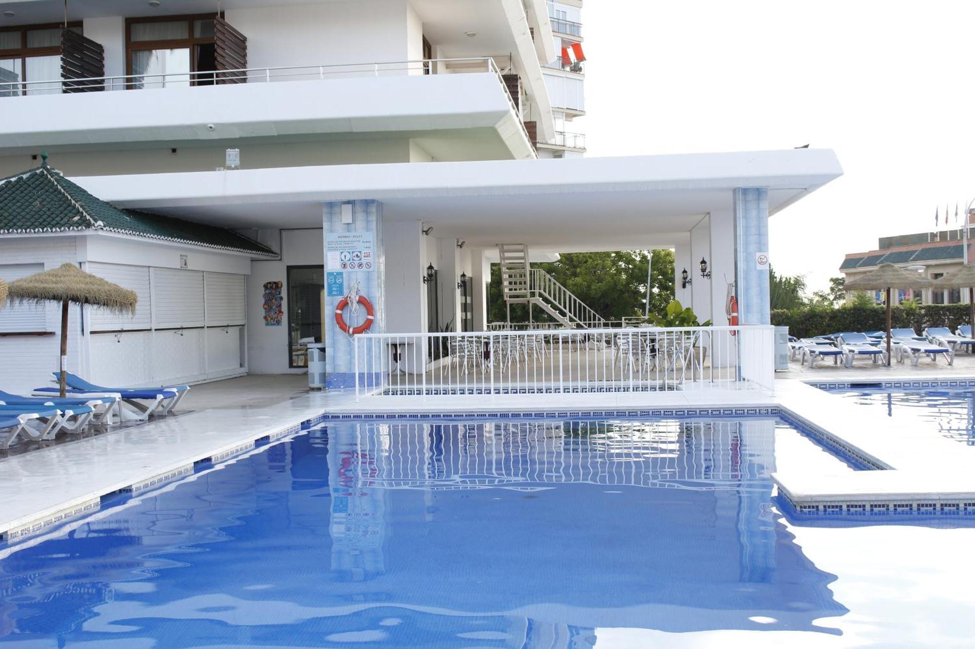 Bluesea Gran Cervantes ตอร์เรโมลิโนส ภายนอก รูปภาพ
